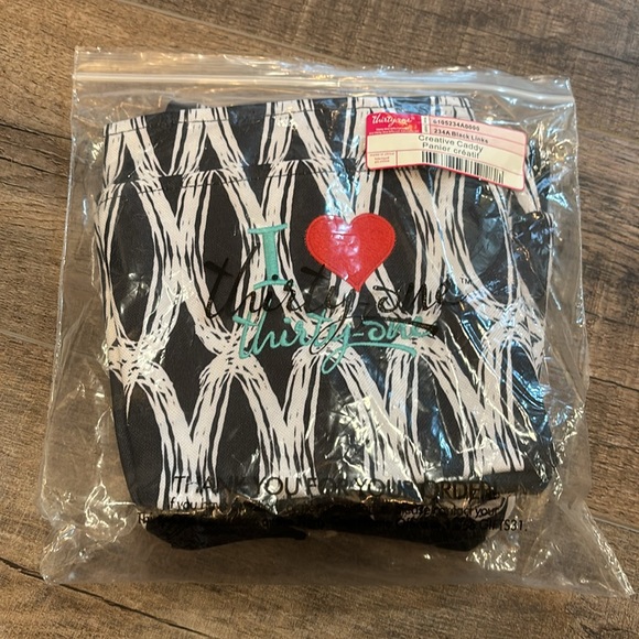 Thirty One Creative Caddy‎ with Embroidery in Black Links Pattern - Picture 5 of 6